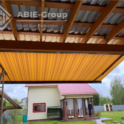 Фотографии выполненных работ компании «ABIE-GROUP» кассетной маркизы KYMA. г.Дмитров, Московской обл.