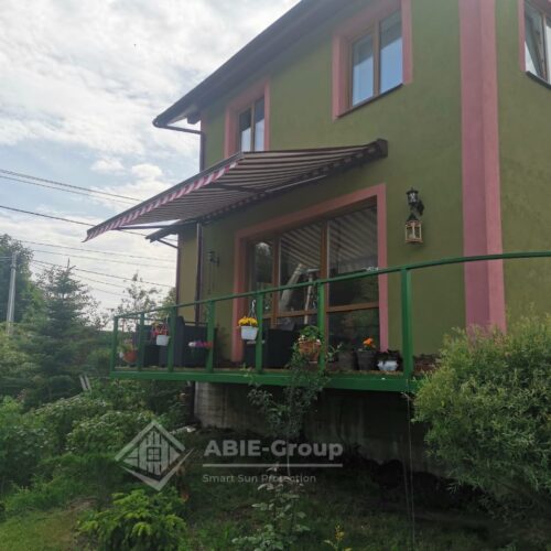 Фотографии выполненных работ компании «ABIE-GROUP» полукассетной маркизы GS-660. г.Истра, Московской обл.