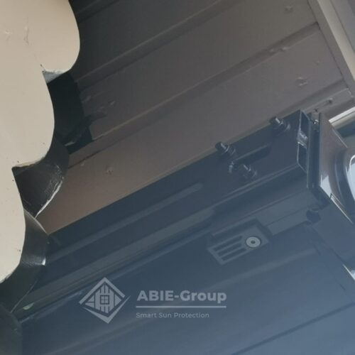 Фотографии выполненных работ компании «ABIE-GROUP» кассетной маркизы Cassette. Монтаж выполнен на металлическую ферму. г.Ступино, Московской обл.