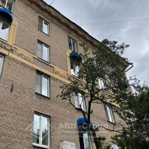 Фотографии выполненных работ компании «ABIE-GROUP» Корзинных полукруглых маркиз с Австрийской тканью Sattler. г.Москва, проспект Мира.