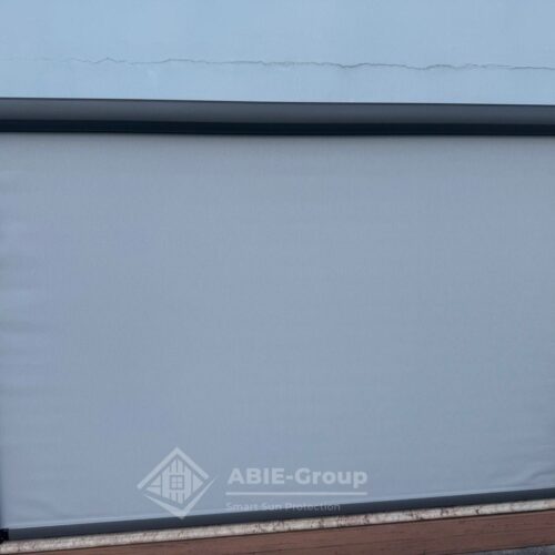 Фотографии выполненных работ компании «ABIE-GROUP» Испанских вертикальных ZIP систем с электроприводом Simu (Франция) . г.Москва